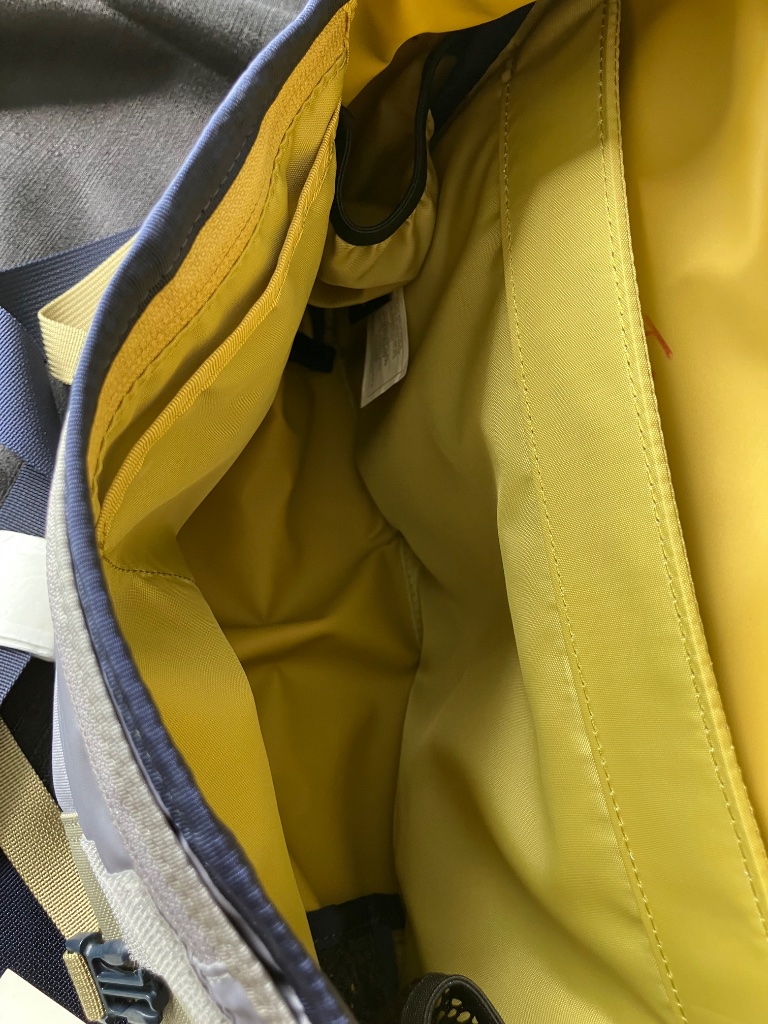 Nwt Timbuk2 Heritage Classic Messenger Bag Xs Lunar (Cordura) — image 7 of 8